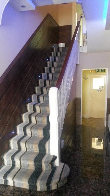 The Crystal Lodge Hotel London Borough of London Borough of Croydon Exteriör bild