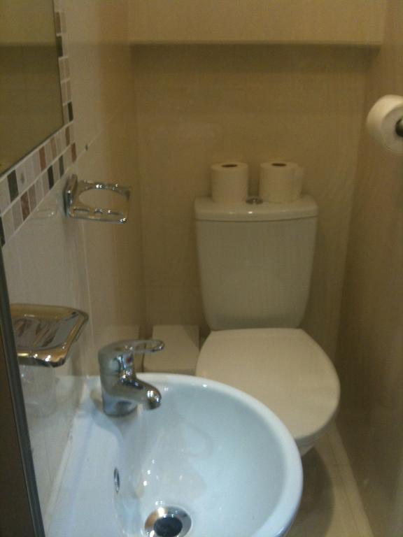 The Crystal Lodge Hotel London Borough of London Borough of Croydon Rum bild