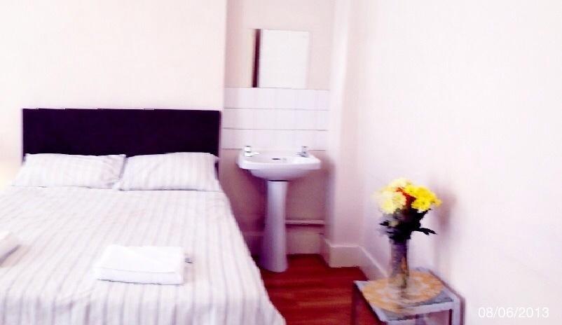 The Crystal Lodge Hotel London Borough of London Borough of Croydon Rum bild